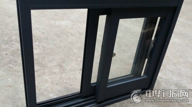 断桥铝平开窗