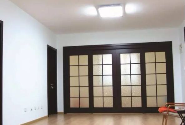 吊趟门和推拉门