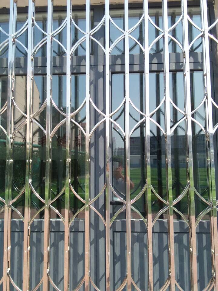 门业图片-装修建材天津河北区安装拉闸门价格优惠型号规格齐全图片
