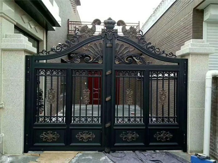 门业图片-平开门铝艺别墅大门订制注意整体格局和颜色JH870图片