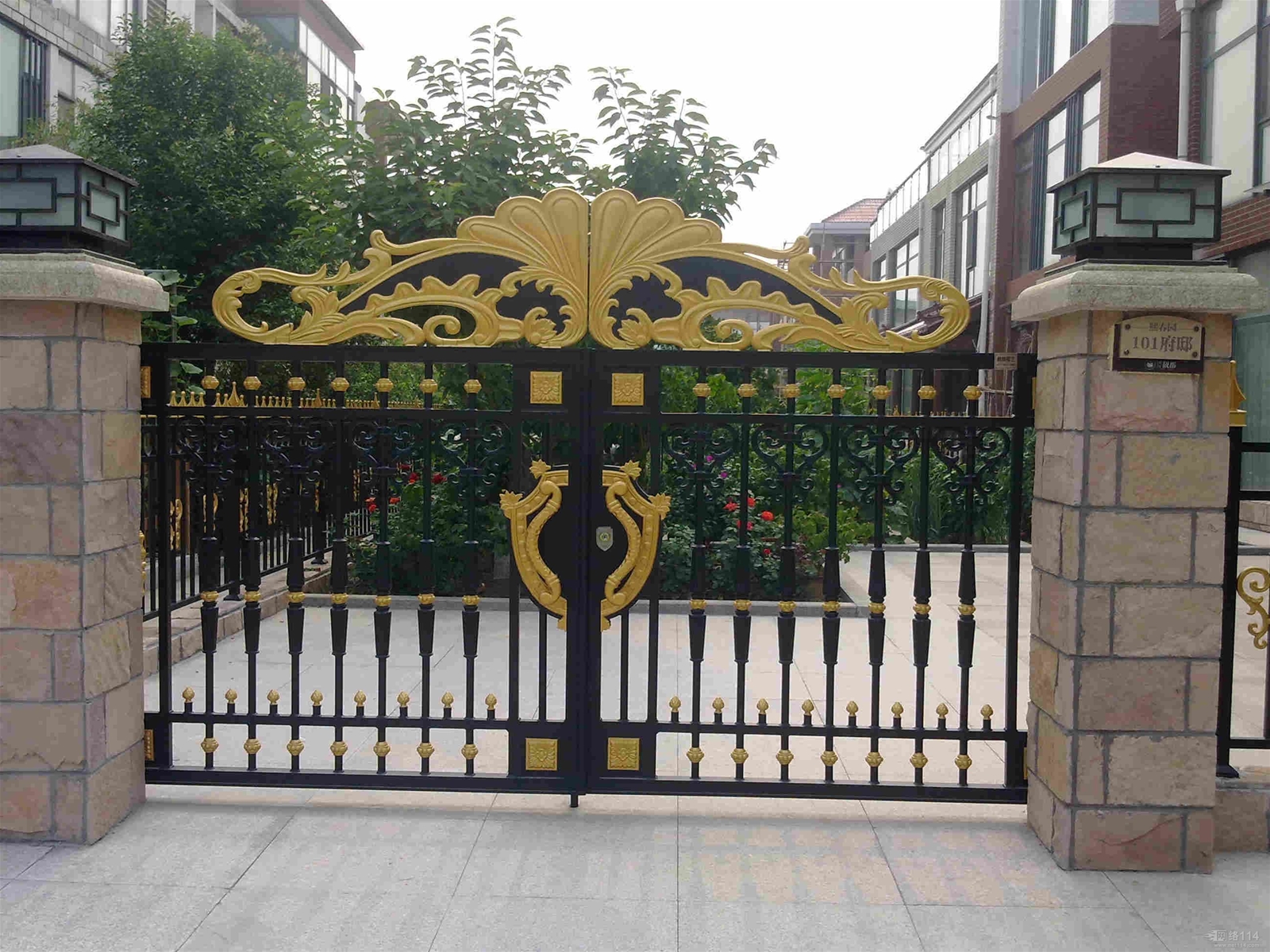 门业图片-推拉门别墅铝艺进户门厂家直销JH401图片