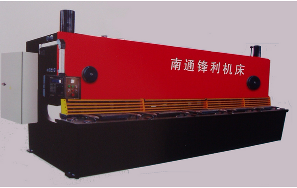 门业图片-剪板机QC12Y系列液压摆式剪板机QC12Y系列液压摆式剪板机图片