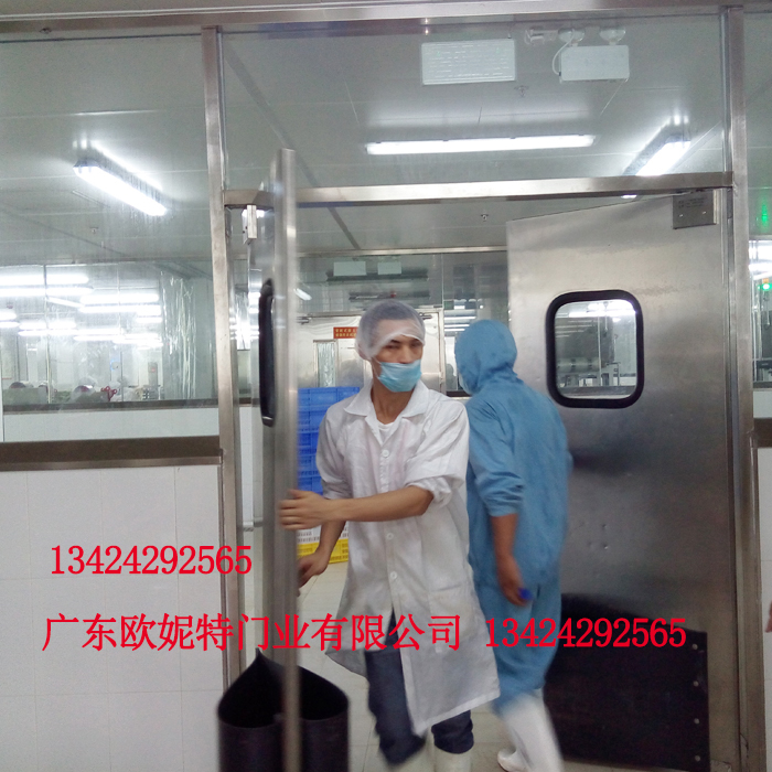 门业图片-防撞门304不锈钢自由防撞门超市专用门面包厂专用门医院通道专用门防火TD-M图片