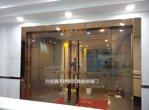 门业图片-玻璃门深圳罗湖不锈钢玻璃门办公室玻璃门店铺玻璃门商场玻璃门客户要求图片
