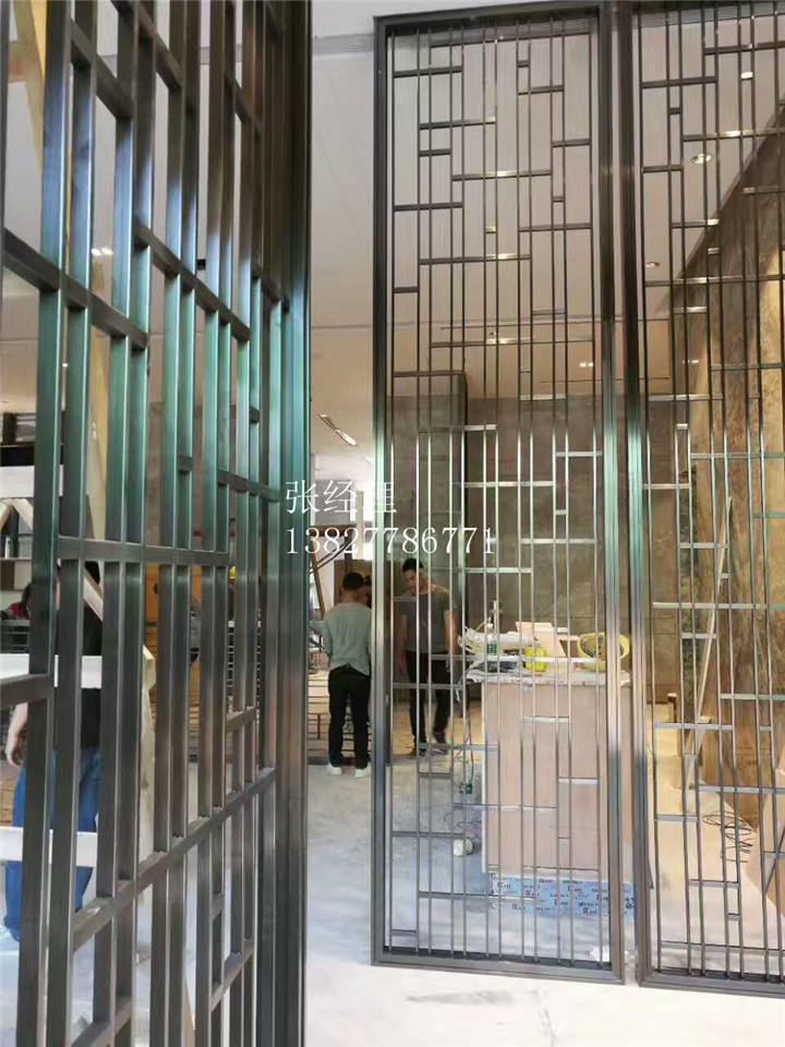 门业图片-不锈钢屏风钛金不锈钢镂空花格屏风佛山厂家打造定制图片
